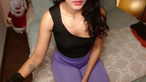 Snapshot of rouss_henao chatting on 12.30.24 Rouss marie henao online show from 12.30.24