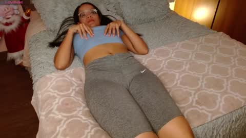 Snapshot of rouss_henao chatting on 01.09.25 Rouss marie henao online show from 01.09.25