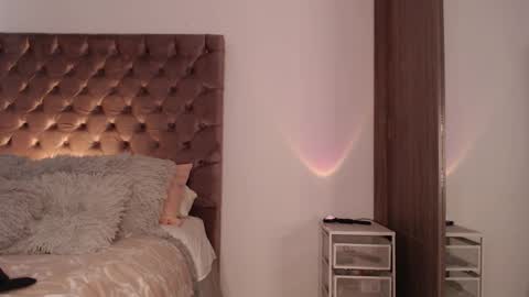 Snapshot of rouss_henao chatting on 10.29.25 Rouss marie henao  online show from 10.29.25