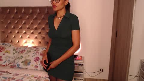 Rouss marie henao  online show from 03.03.26