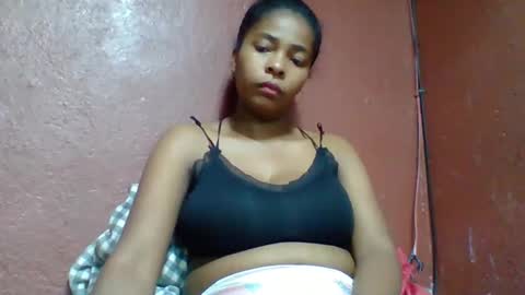 rovaelyah online show from 10.10.25