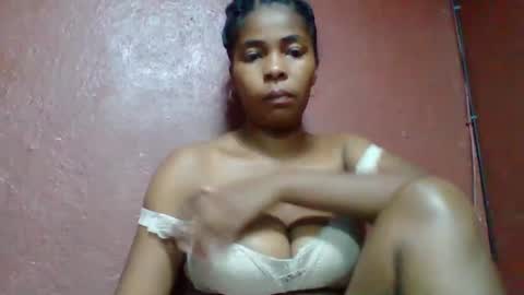 rovaelyah online show from 10.22.25