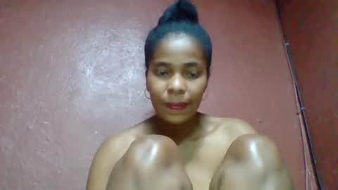 rovaelyah online show from 11.15.25