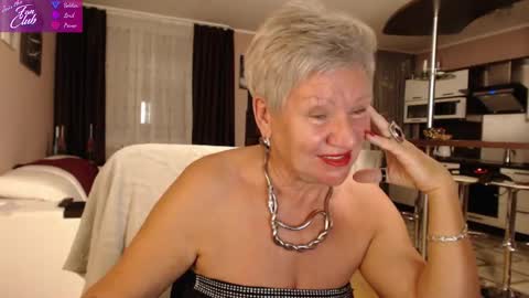 Roxana online show from 12.27.24