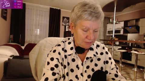 Roxana online show from 12.29.24