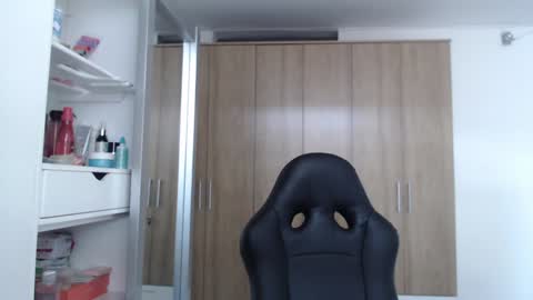 Roxana online show from 12.22.24