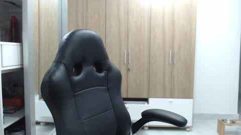 Roxana online show from 01.31.25