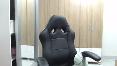 Snapshot of roxanalove7 chatting on 02.06.25 Roxana online show from 02.06.25