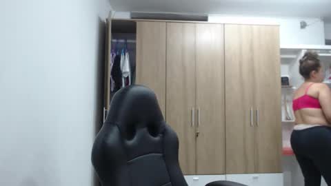 Snapshot of roxanalove7 chatting on 02.05.26 Roxana online show from 02.05.26