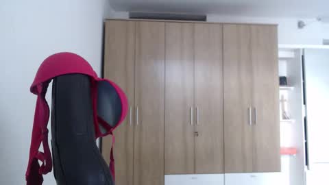 Snapshot of roxanalove7 chatting on 02.06.26 Roxana online show from 02.06.26