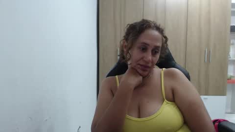 Snapshot of roxanalove7 chatting on 02.16.26 Roxana online show from 02.16.26