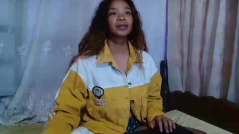 roxanne_98 online show from 01.29.25