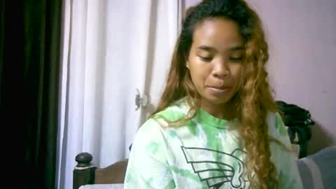 roxanne_98 online show from 10.27.25