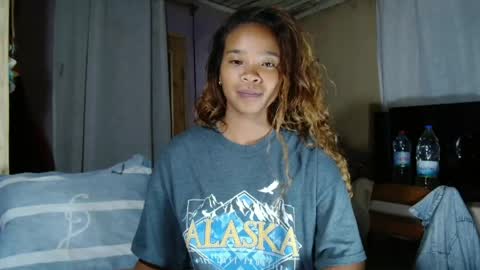 roxanne_98 online show from 04.17.26