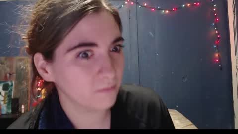 Snapshot of roxanneroulette chatting on 01.01.25 Silver online show from 01.01.25