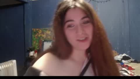 Snapshot of roxanneroulette chatting on 01.05.25 Silver online show from 01.05.25