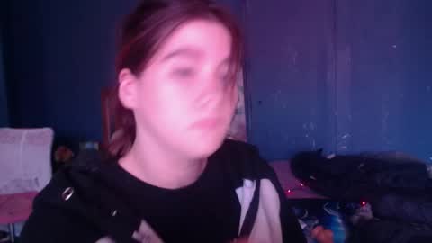 Snapshot of roxanneroulette chatting on 01.13.25 Silver online show from 01.13.25