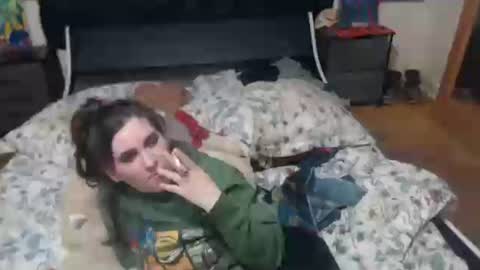 Snapshot of roxanneroulette chatting on 01.24.25 Silver online show from 01.24.25