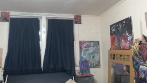 Snapshot of roxanneroulette chatting on 01.25.25 Silver online show from 01.25.25