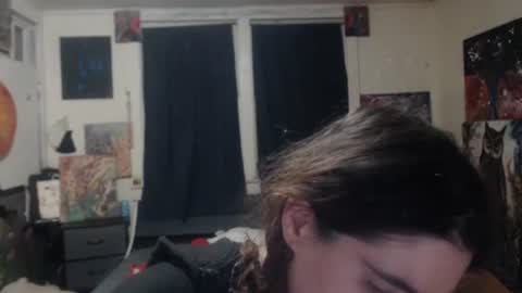 Snapshot of roxanneroulette chatting on 02.17.25 Silver online show from 02.17.25