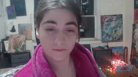 Snapshot of roxanneroulette chatting on 02.18.25 Silver online show from 02.18.25