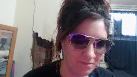 Snapshot of roxanneroulette chatting on 03.07.25 Silver online show from 03.07.25