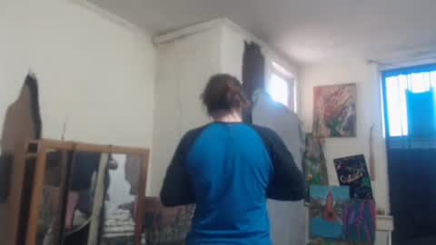 Snapshot of roxanneroulette chatting on 03.11.25 Silver online show from 03.11.25