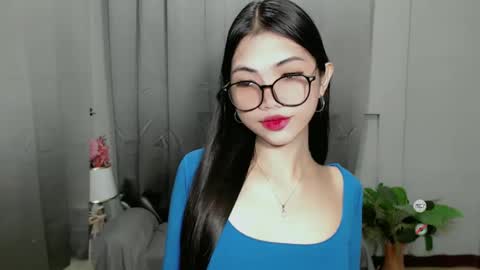 Roxie online show from 02.12.25