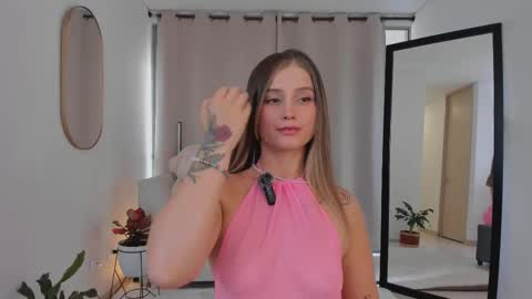  R O X I E  online show from 09.13.25