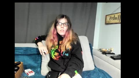 roxihazeleyes online show from 01.10.25