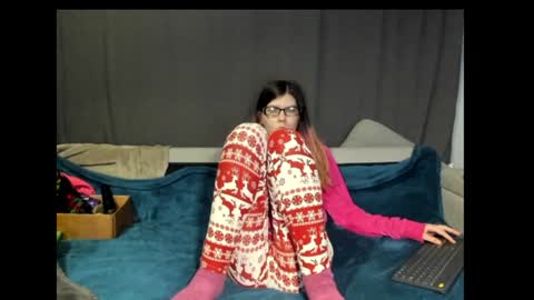 roxihazeleyes online show from 01.17.25