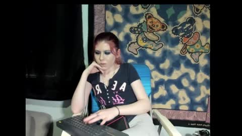roxihazeleyes online show from 03.08.25