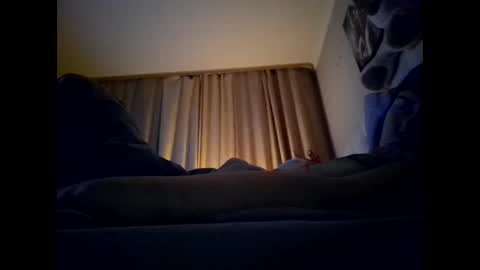 Snapshot of roxolanaa_sexy chatting on 03.11.25 ROXOLANAA SEXY online show from 03.11.25