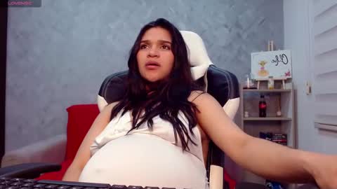 roxxi_2110 online show from 10.28.25