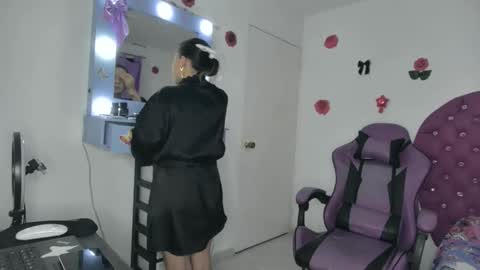 Roxy online show from 05.18.26