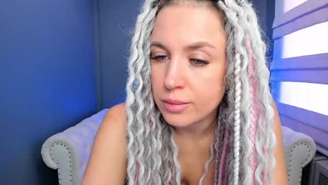 Snapshot of roxy_mars chatting on 01.16.25 Roxy online show from 01.16.25