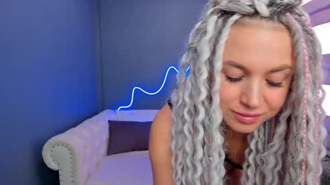 Snapshot of roxy_mars chatting on 01.29.25 Roxy online show from 01.29.25