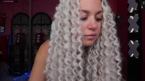 Roxy online show from 05.20.26