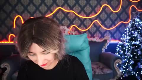 Snapshot of roxy_rayy chatting on 01.07.25 roxy_rayy online show from 01.07.25