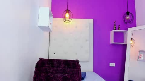 Snapshot of roxy_sexy69 chatting on 04.29.26 roxy_sexy69 online show from 04.29.26