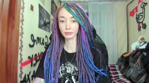 Roxy online show from 12.16.24