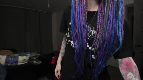 Roxy online show from 12.17.24