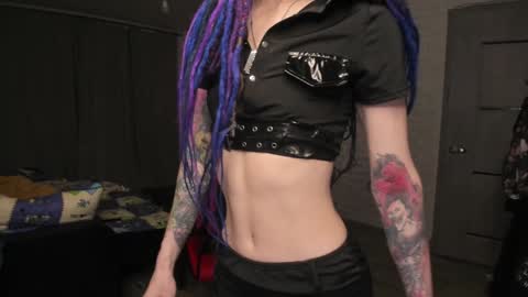 Roxy online show from 12.24.24