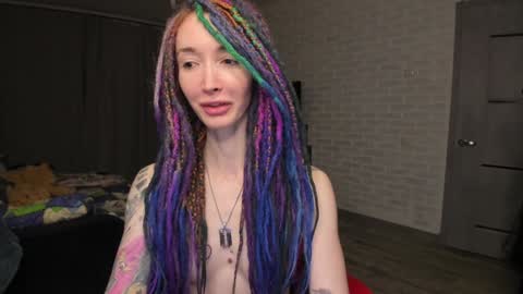 Roxy online show from 01.31.25