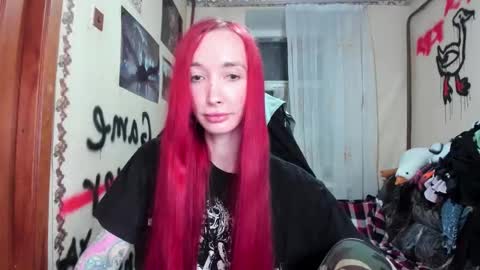 Snapshot of roxy_silver chatting on 01.05.26 Roxy online show from 01.05.26