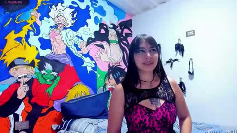 Snapshot of roxyandaron2 chatting on 10.20.25 RoxyAron online show from 10.20.25