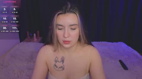 Roxy online show from 03.08.25
