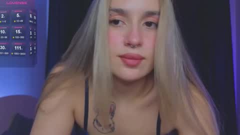 Roxy online show from 09.15.25