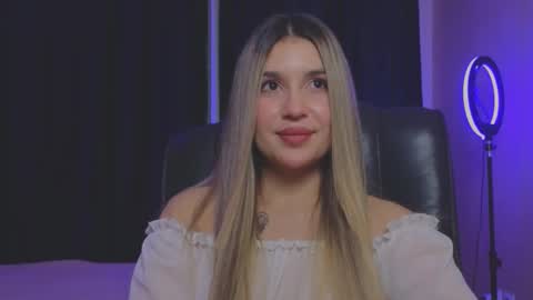 Roxy online show from 10.28.25