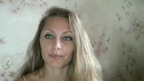 roxyfox18x01 online show from 10.02.25